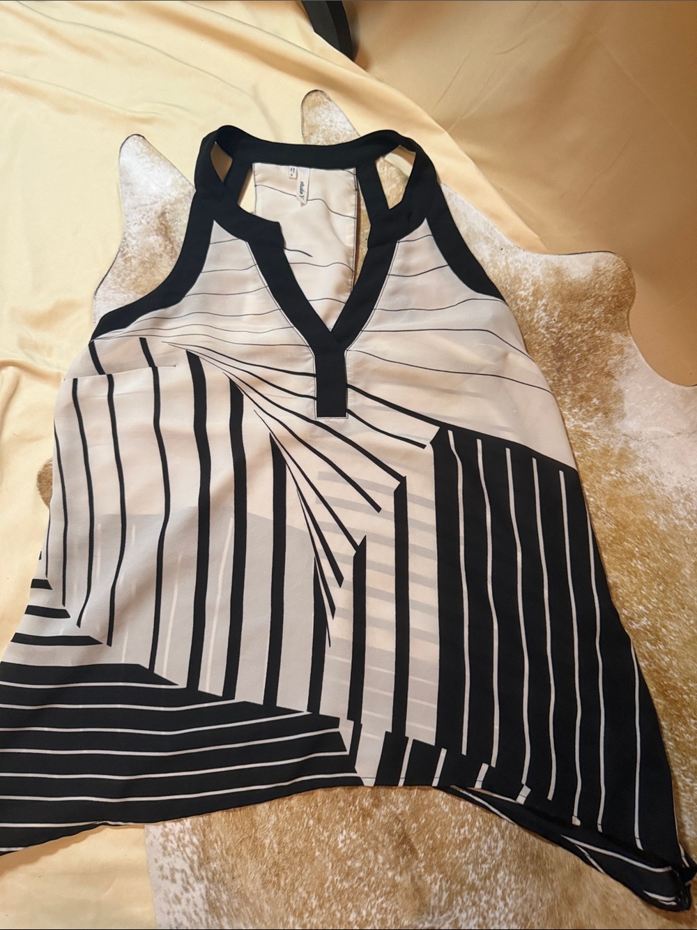 Studio Y Black & Cream Striped V-Neck Halter Tank